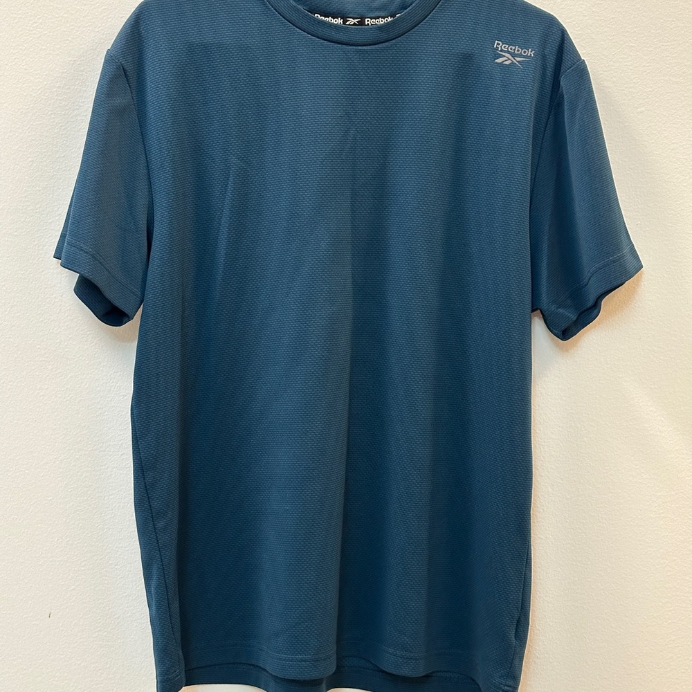 Reebok Men's Navy Short Sleeve Tee